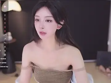 Stripchat Live Sex Cam of 2Zoe