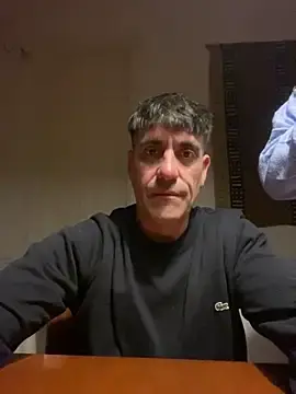 Stripchat Free Porn Cam of Elnonoykeila77