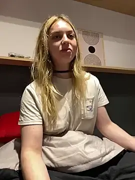 Stripchat Best live sex cam show of Elnonoykeila77