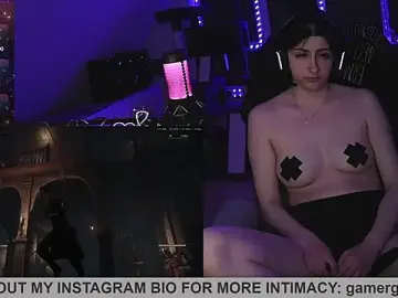 Stripchat Live Porn of Gamergirl-Linela