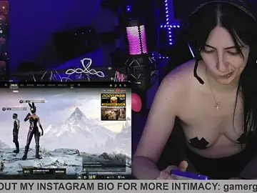 Stripchat Private Sex Chat of Gamergirl-Linela