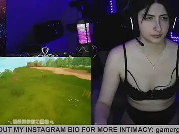 Stripchat Live Sex Cam of Gamergirl-Linela