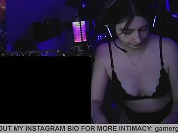 Stripchat Live Sex of Gamergirl-Linela