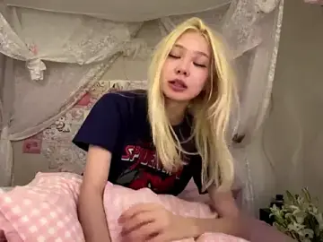 Stripchat Free Porn Cam of LinaFloww