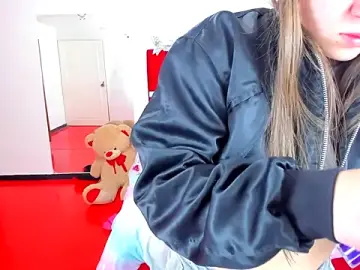 Stripchat Free Live Porn of Luna_Analya