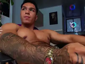 Stripchat Free Porn Cam of Taylor_John