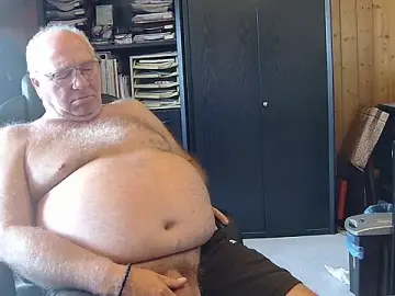 Stripchat Sex Cam of biggandybig