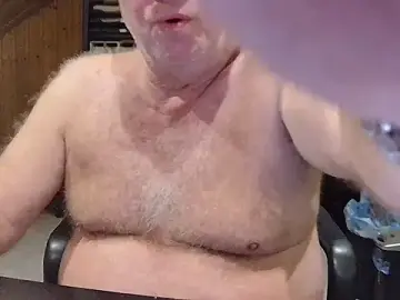 Stripchat Sex Cam of biggandybig