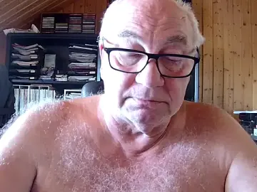 Stripchat Free Live Porn of biggandybig