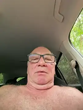 Stripchat Nude Webcam of biggandybig