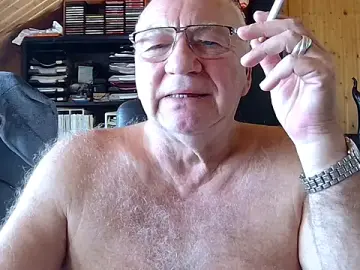 Stripchat Best live sex cam show of biggandybig