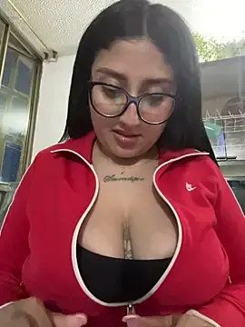 Stripchat Sex Cam of croftsmila