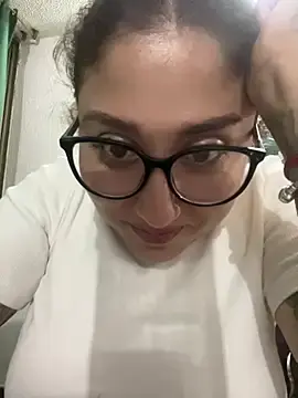 Stripchat Nude Webcam of croftsmila