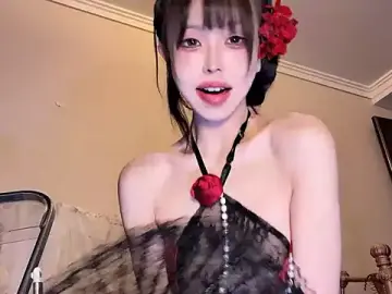 Stripchat Sex Cam of kiraa-0051