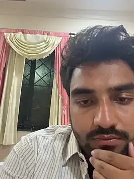 Stripchat Sex Cam of Crazxyhardik36