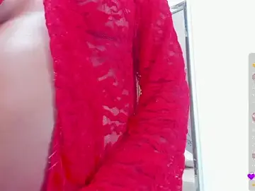 Stripchat Sex Cam of MILEY_JOAS2