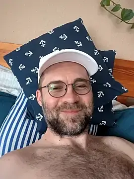 Stripchat Free Live Porn of gayboyx77