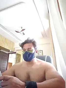 Stripchat Sex Cam of kaizercool1