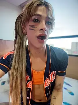 Stripchat Sex Cam of stormytt_