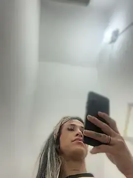 Stripchat Sex Cam of stormytt_