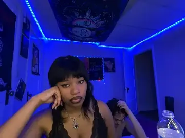 Stripchat Free Porn Cam of venusfairys