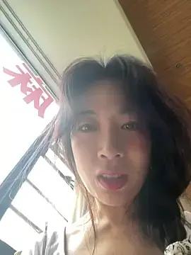 Stripchat Nude Webcam of yourkeer