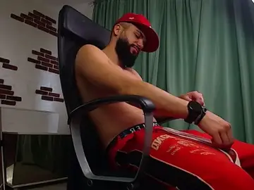 Stripchat Adult Webcams of OscarWillss