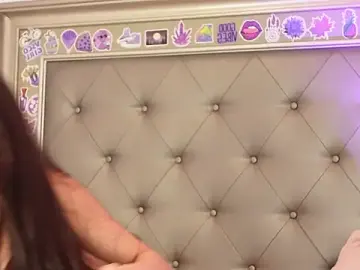 Stripchat Adult Webcam of Alexxa
