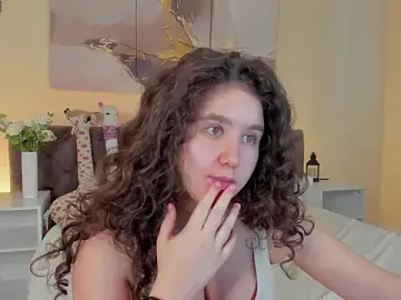 Stripchat Adult Webcams of Ariella_Sol