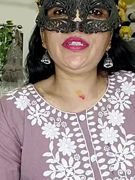 Stripchat Live Porn of BhabhiPooja69