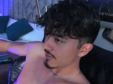 Stripchat Best Webcam of NicolaiKarav