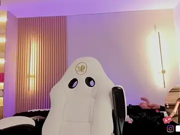 Stripchat Free Porn Cam of liah_cleir