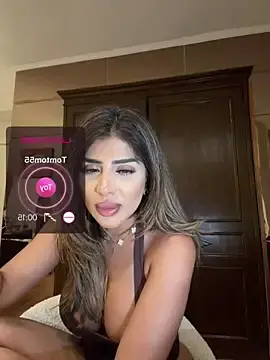 Stripchat Sex Cam of ArabicBarbie