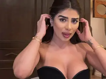 Stripchat Watch Live Sex Cams of ArabicBarbie