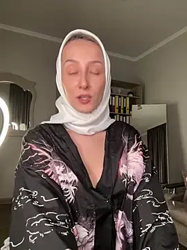 Stripchat Free Porn Cam of FlexibleDoll_