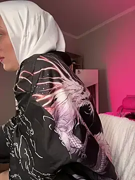 Stripchat Free Porn Cam of FlexibleDoll_