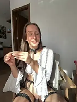 Stripchat Free Porn Cam of FlexibleDoll_