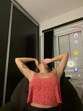 Stripchat Live Sex Cam of Gipoltergeist