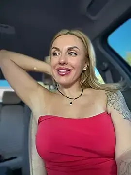 Stripchat Live Porn of MilfNextDoor20