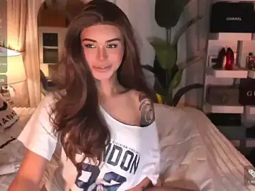 Stripchat Free Live Porn of ParisianDoll