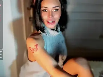 Stripchat Sex Cam of ParisianDoll