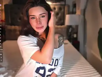 Stripchat Best Webcam of ParisianDoll