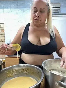 Stripchat Sex Cam of SabinaSweety