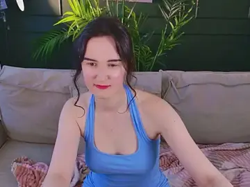 Stripchat Live Sex Cam of roxana_mo