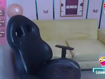 Stripchat Watch Live Sex Cams of susan_ch1