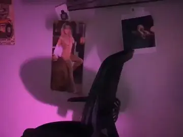 Stripchat Sex Cam of 2attract