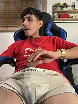 Stripchat Free Live Porn of cody_fox10