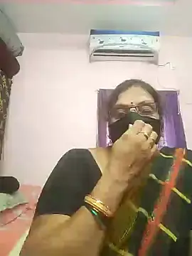 Stripchat Free Porn Cam of sarala_telugu