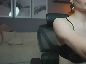 Stripchat Live Sex Cam of AlfaSex9