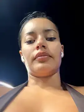 Stripchat Watch Live Sex Cams of Risky_Workouts